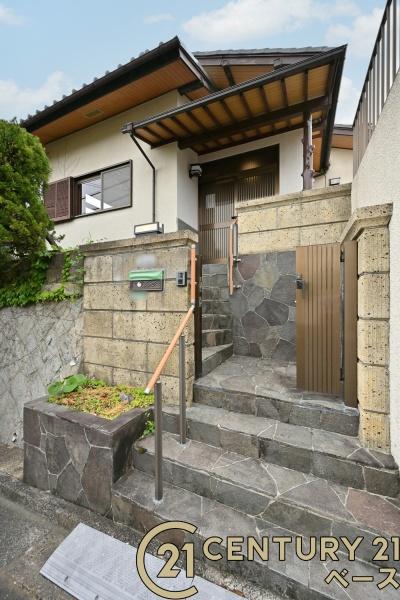 生駒郡平群町若葉台１丁目の中古一戸建て