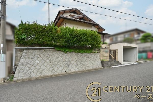 生駒郡平群町若葉台１丁目の中古一戸建て