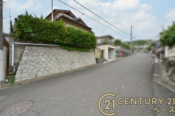 生駒郡平群町若葉台１丁目の中古一戸建て