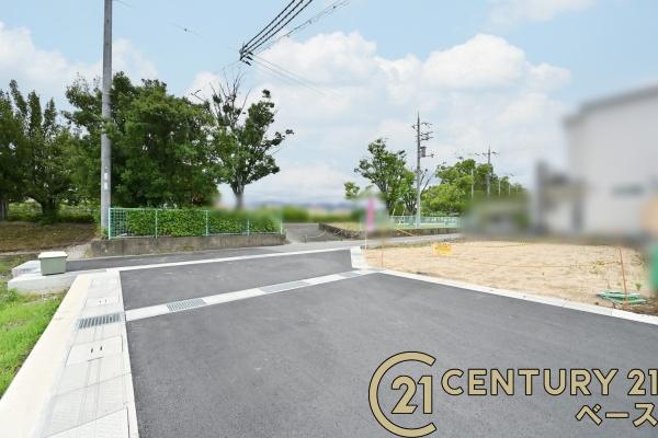 北葛城郡広陵町大字三吉の土地