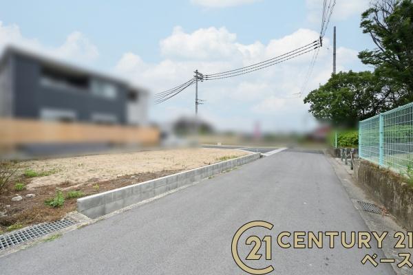 北葛城郡広陵町大字三吉の土地