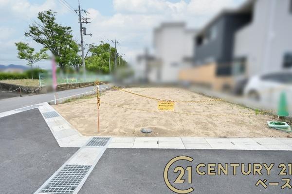 北葛城郡広陵町大字三吉の土地