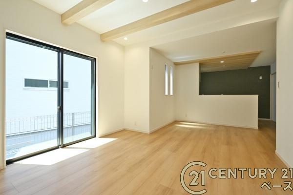 橿原市菖蒲町４丁目／新築一戸建