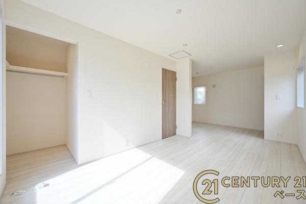 天理市平等坊町／新築一戸建