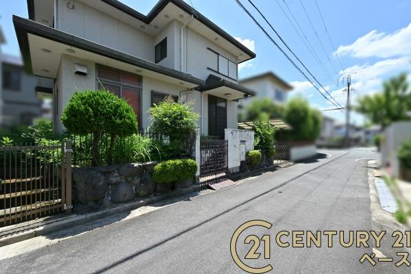 北葛城郡河合町泉台２丁目　一戸建