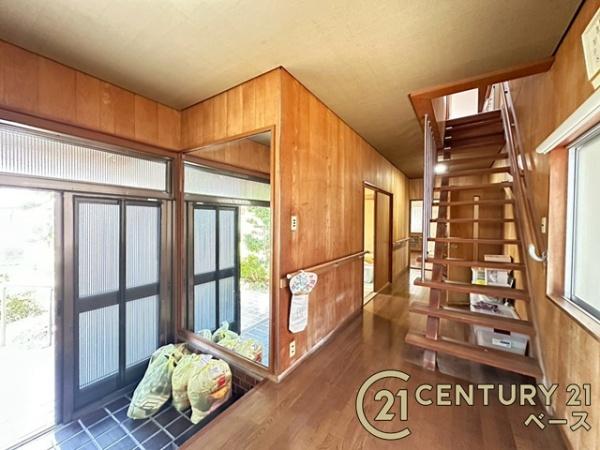 生駒郡平群町椿台２丁目の中古一戸建て