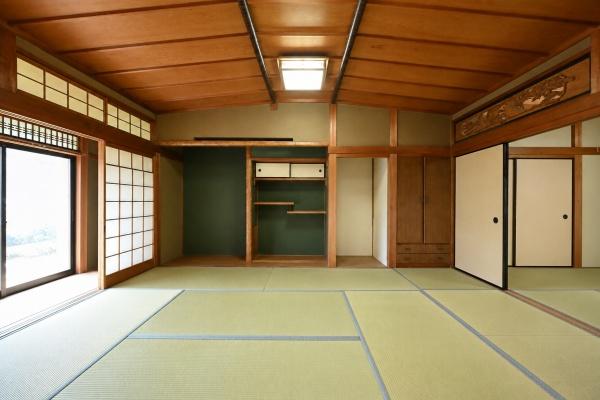 磯城郡三宅町大字伴堂の中古一戸建て