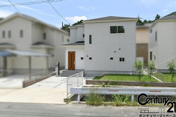 大和高田市大字市場の新築一戸建