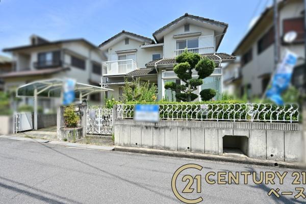 北葛城郡河合町久美ケ丘２丁目の中古一戸建て