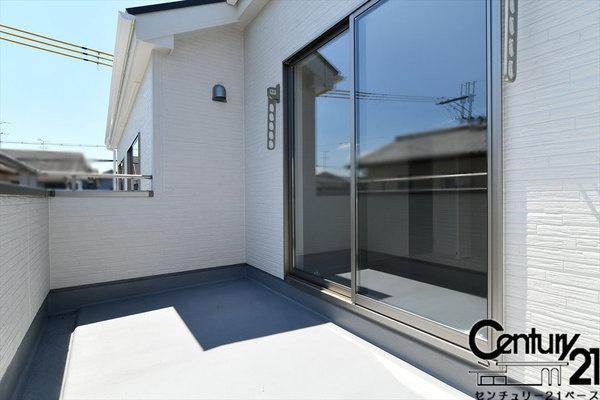 リーブルガーデン東登美ケ丘１号棟／新築一戸建