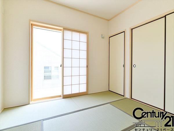 ファーストタウン中山町　１号棟／新築一戸建