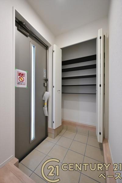 クレイドルガーデン草川２号棟／新築一戸建