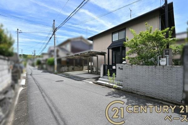 橿原市菖蒲町３丁目　一戸建