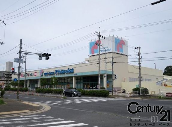 グランドムール生駒(万代菜畑店)