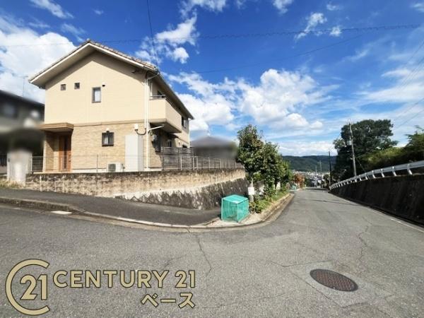 生駒郡平群町若葉台３丁目の中古一戸建て