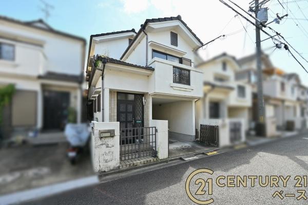 北葛城郡上牧町服部台２丁目　一戸建