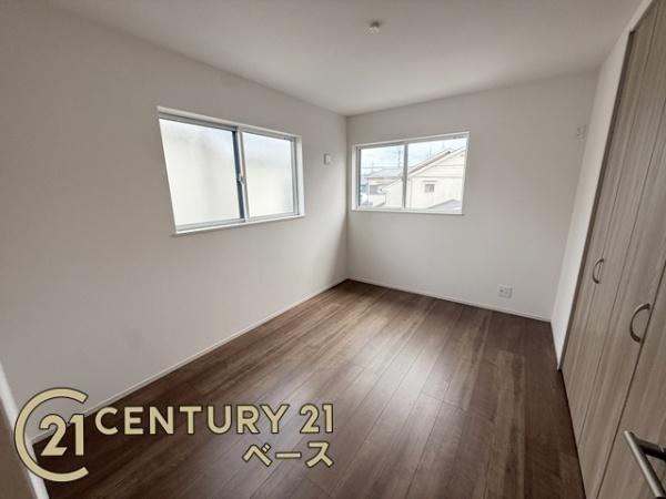 ファーストタウン五条畑１号棟／新築一戸建