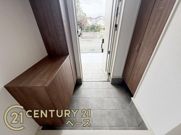 ファーストタウン五条畑２号棟／新築一戸建