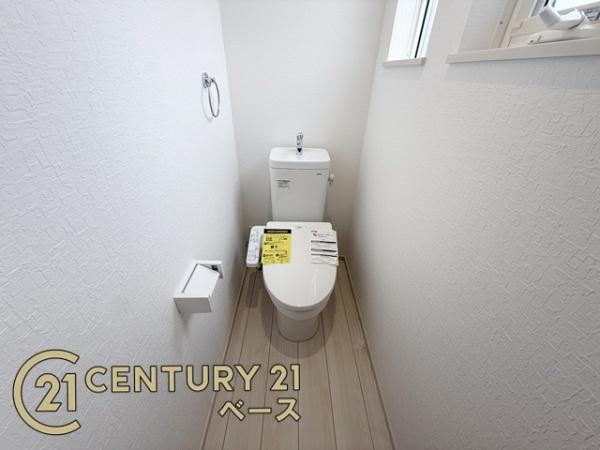 ファーストタウン五条畑２号棟／新築一戸建