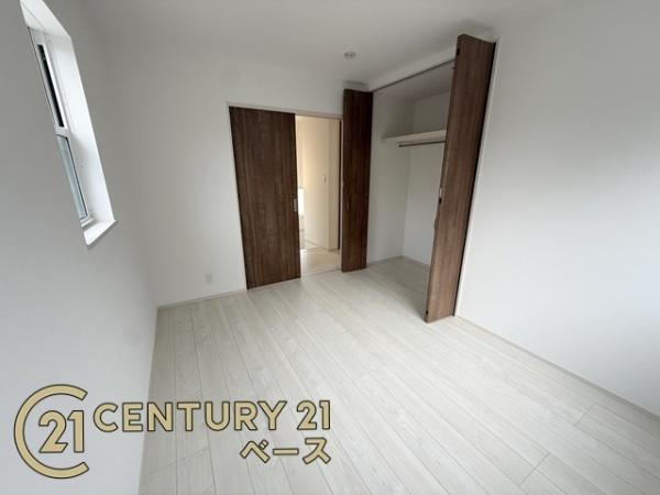 ファーストタウン五条畑２号棟／新築一戸建