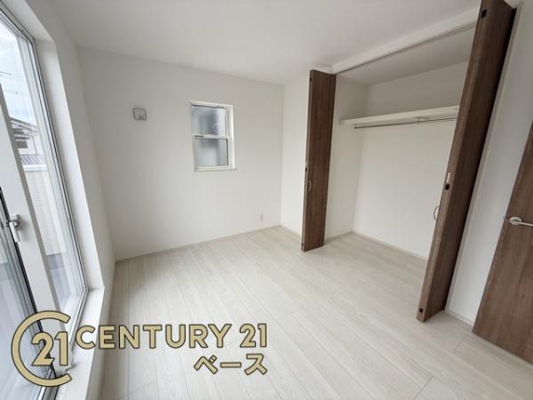 ファーストタウン五条畑２号棟／新築一戸建