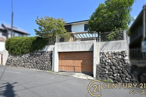 香芝市関屋北３丁目　一戸建
