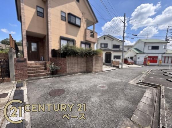香芝市下田東３丁目の中古一戸建て