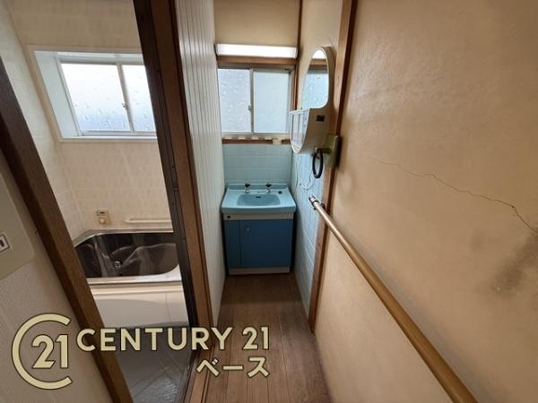 大和郡山市小泉町の中古一戸建て