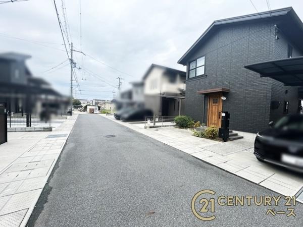 葛城市尺土　一戸建