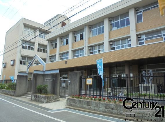 ネオシティ大和高田　Ｂ棟(大和高田市立菅原小学校)
