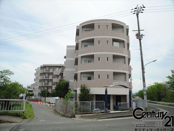 セレナ大和高田