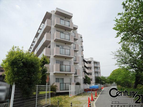 セレナ大和高田