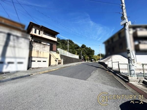 北葛城郡王寺町畠田８丁目　一戸建