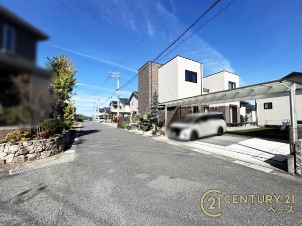 北葛城郡王寺町南元町２丁目　一戸建