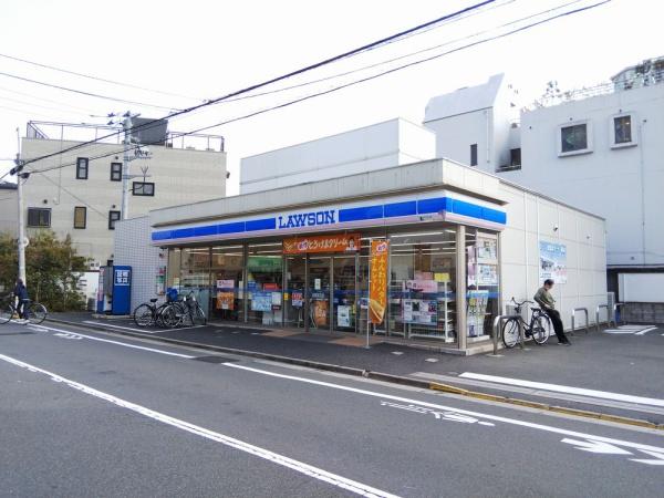 シェロ成増(ローソン板橋赤塚三丁目店)