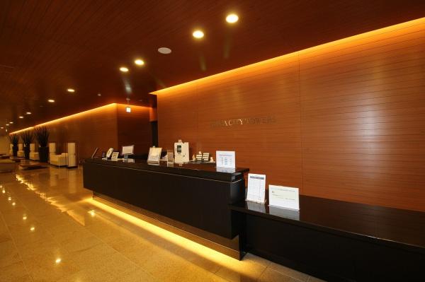 メガシティタワーズＴＨＥ　ＷＥＳＴ