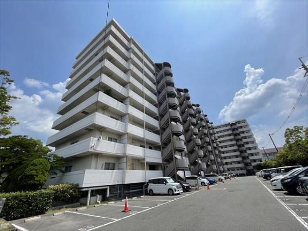 エクセラート八尾