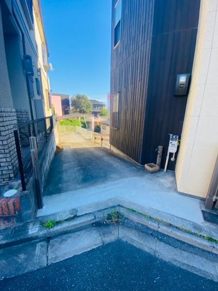 高槻市南平台３丁目の中古一戸建て