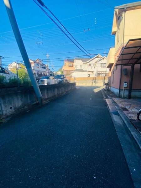 高槻市南平台３丁目の中古一戸建て