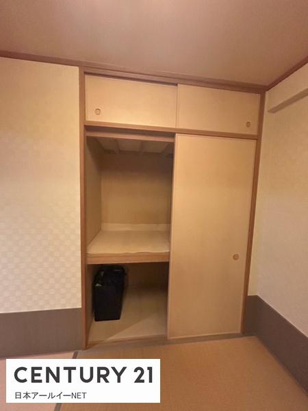 ロイヤルアーク東香里園町
