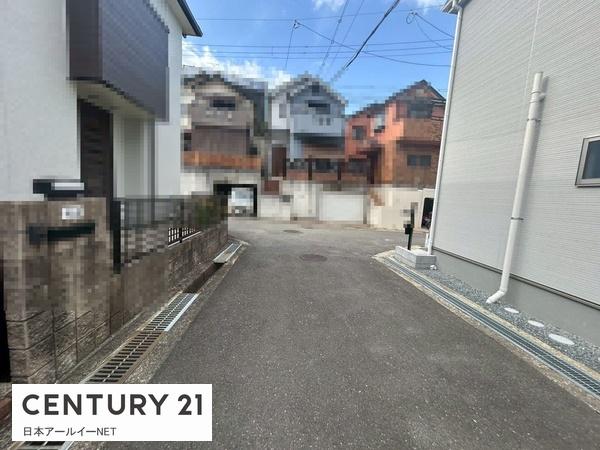 高槻市日吉台七番町の新築一戸建