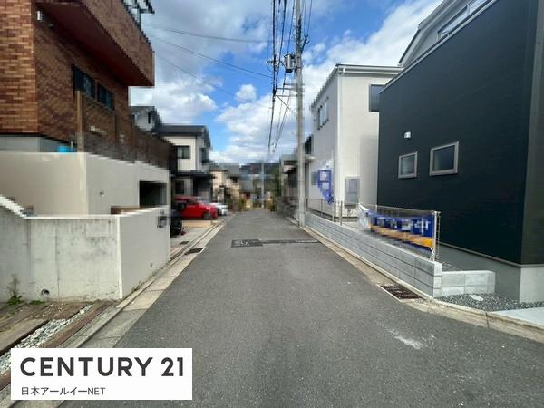 高槻市日吉台七番町の新築一戸建