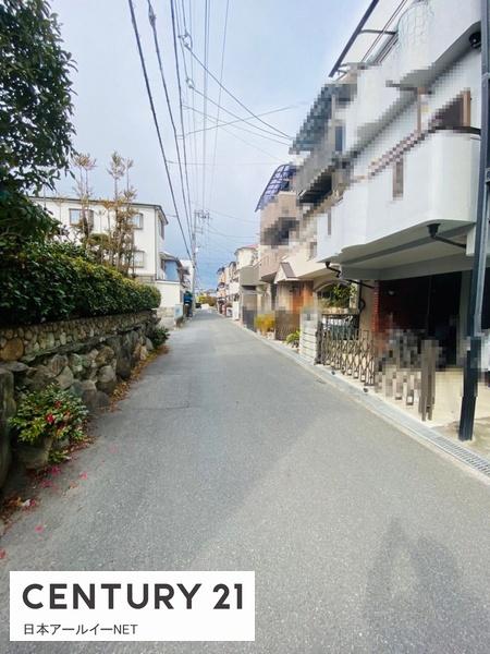 高槻市芝生町２丁目の中古一戸建て