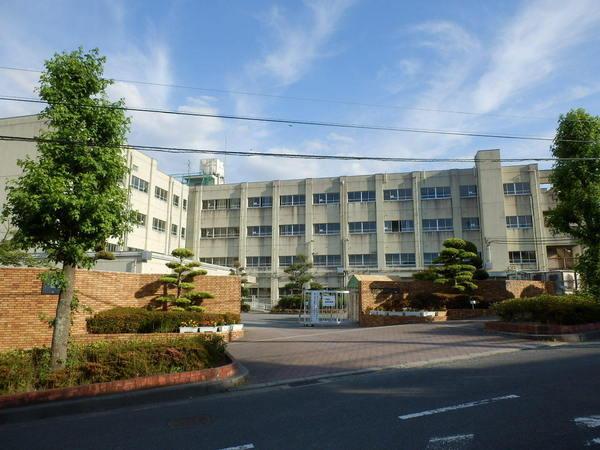 高槻市奈佐原元町の新築一戸建