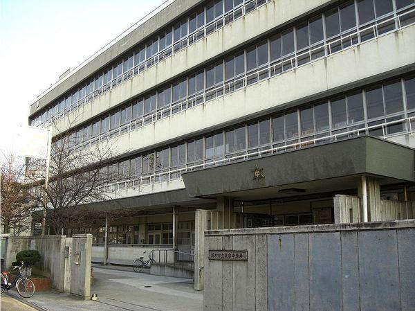 茨木市鮎川３丁目の新築一戸建