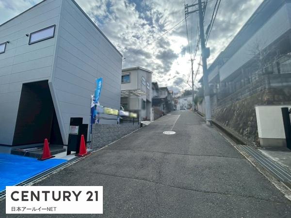 高槻市松が丘４丁目の新築一戸建