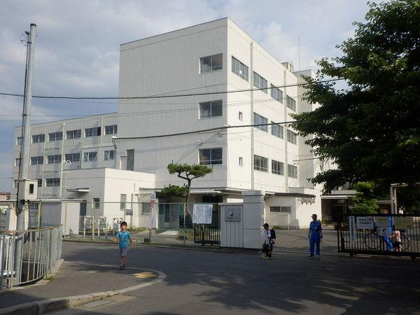 高槻市真上町４丁目の中古一戸建て