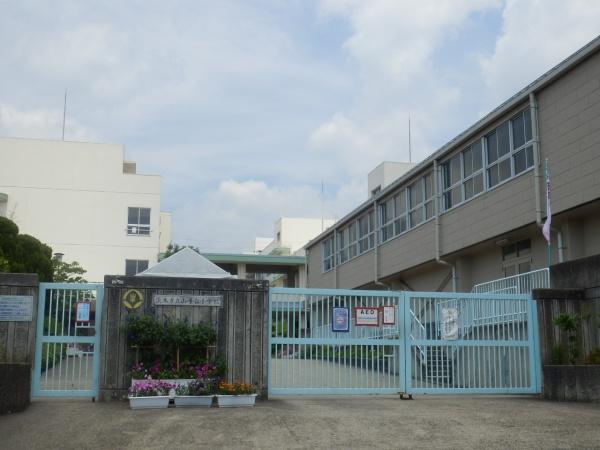 茨木市山手台7丁目の中古一戸建て(茨木市立山手台小学校)
