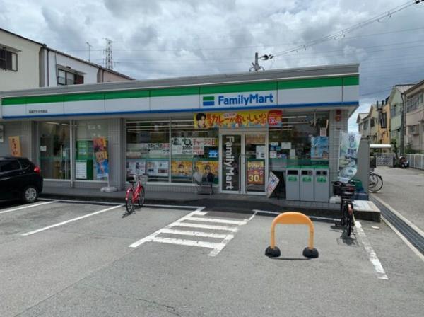 高槻市栄町2丁目の中古一戸建て(ファミリーマート高槻芝生住宅前店)