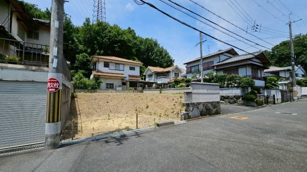 高槻市日吉台三番町の土地